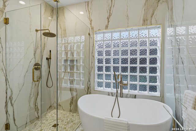 Image 10 of 37 For 19 Inwood Mnr