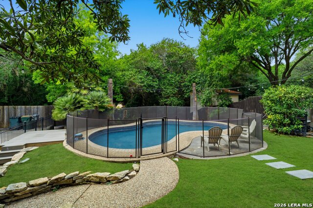 Image 7 of 37 For 19 Inwood Mnr