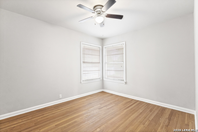 Image 23 of 33 For 558 Cicero  