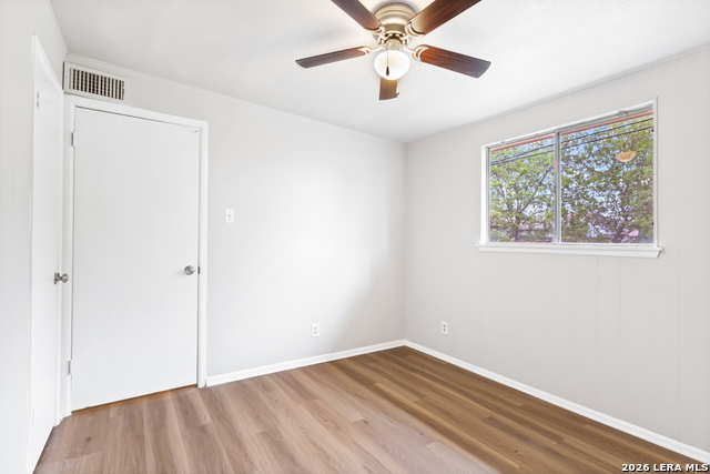 Image 26 of 33 For 558 Cicero  