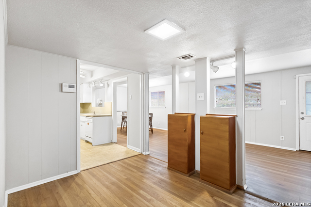 Image 9 of 33 For 558 Cicero  