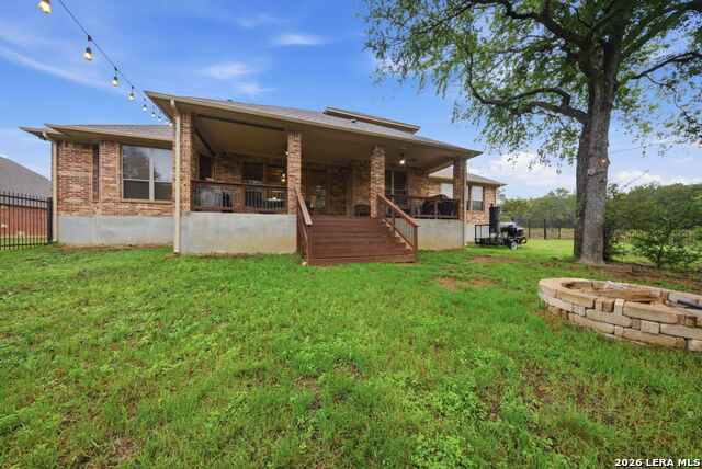 Image 24 of 30 For 19003 Seminole Pass