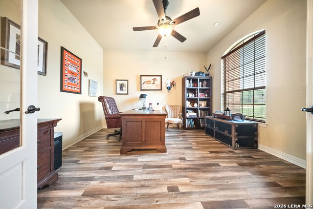 Image 7 of 30 For 19003 Seminole Pass