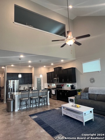 Image 2 of 28 For 8224 Limerick Fls