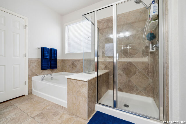 Listing photo id 11 for 6107 Diego Ln