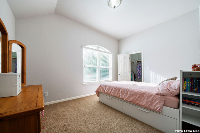 Listing photo id 14 for 6107 Diego Ln