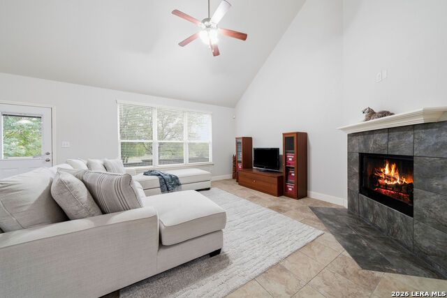 Listing photo id 6 for 6107 Diego Ln