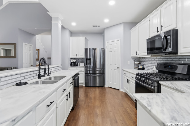 Image 17 of 40 For 11714 Brae Valley