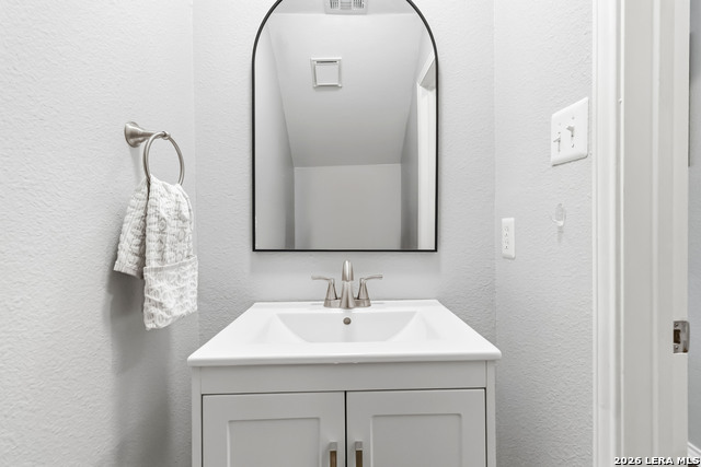 Image 20 of 40 For 11714 Brae Valley