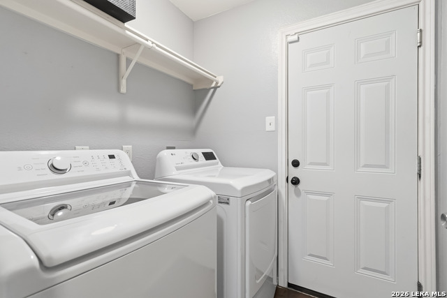 Image 35 of 40 For 11714 Brae Valley