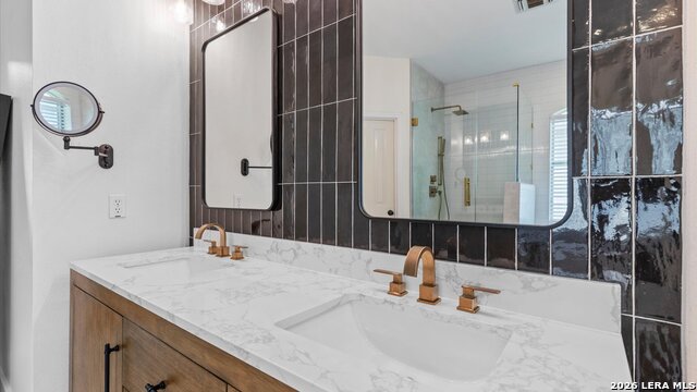 Image 29 of 48 For 1158 Bluff Forest