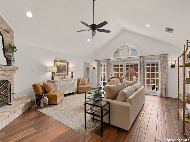 Image 11 of 44 For 3439 Hunters Run St