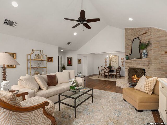 Image 8 of 44 For 3439 Hunters Run St