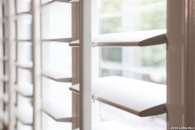 Image 25 of 59 For 231 Samantha Dr