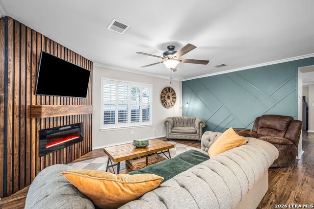 Image 28 of 59 For 231 Samantha Dr