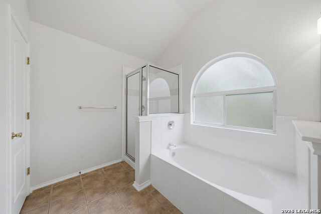 Image 15 of 23 For 6038 Wood Pass