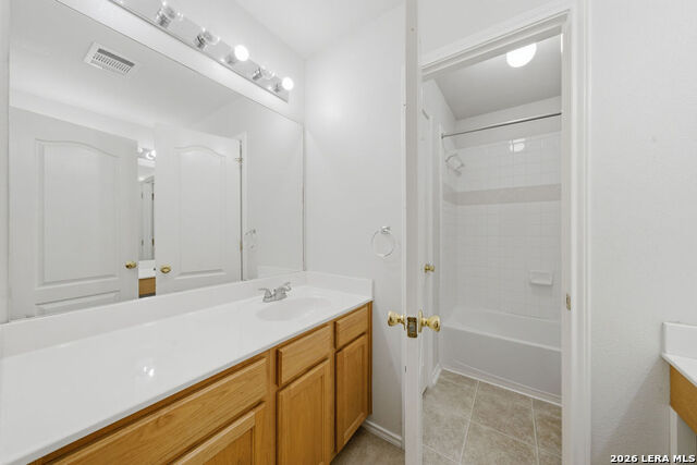 Image 16 of 23 For 6038 Wood Pass