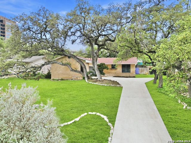 Image 2 of 29 For 8615 Norwich Dr