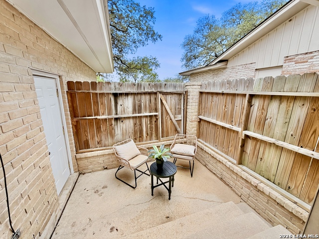 Image 24 of 29 For 8615 Norwich Dr