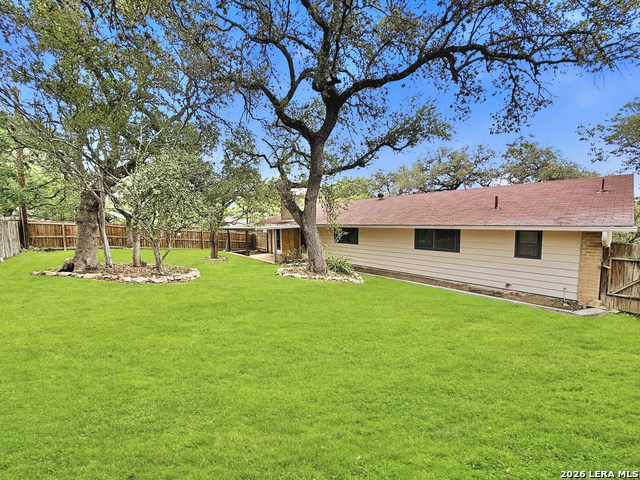 Image 25 of 29 For 8615 Norwich Dr