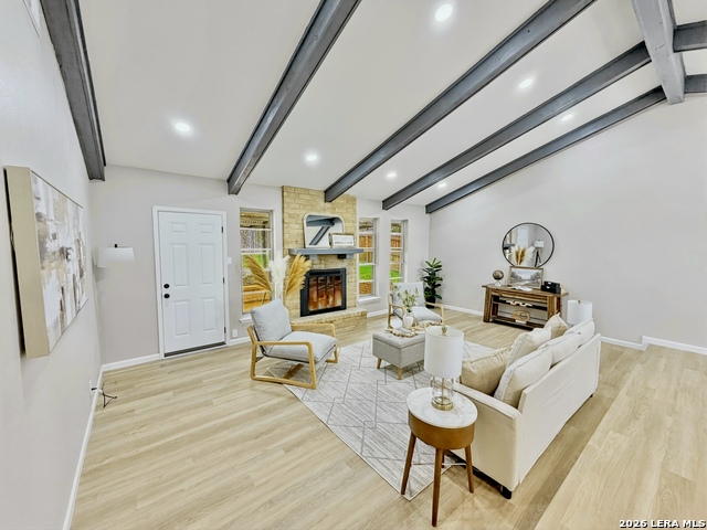 Image 4 of 29 For 8615 Norwich Dr