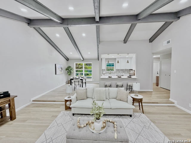 Image 9 of 29 For 8615 Norwich Dr