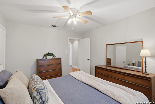 Image 37 of 48 For 16614 Calico Creek Drive