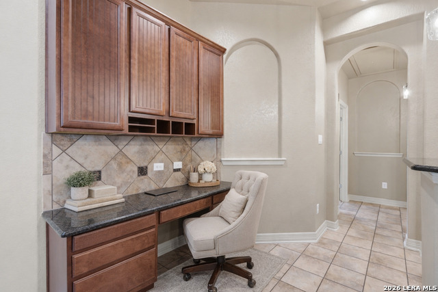 Image 10 of 30 For 13059 Grove Pt