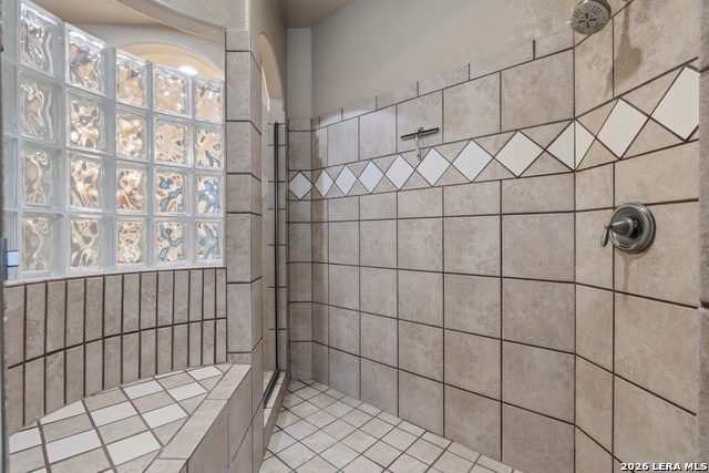 Image 14 of 30 For 13059 Grove Pt