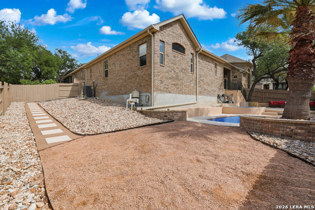 Image 24 of 30 For 13059 Grove Pt