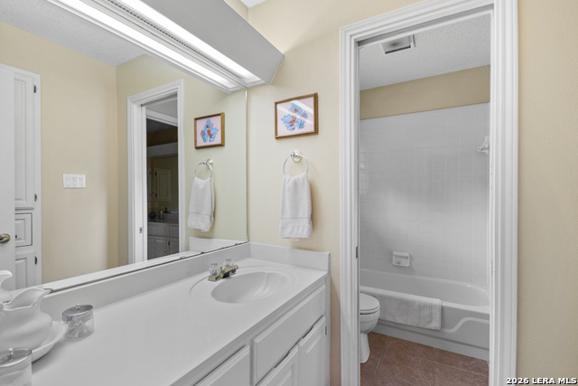 Image 30 of 44 For 8519 Alydar Cir