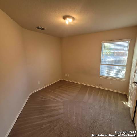 Image 16 of 20 For 6503 Ithaca Forest