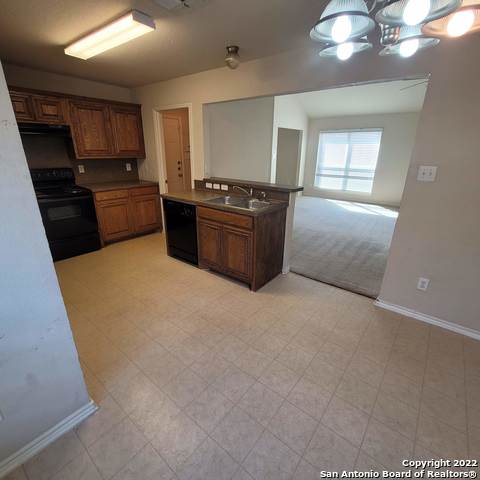 Image 9 of 20 For 6503 Ithaca Forest