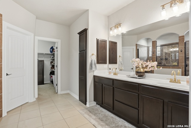 Image 18 of 47 For 8822 Kallison Arbor