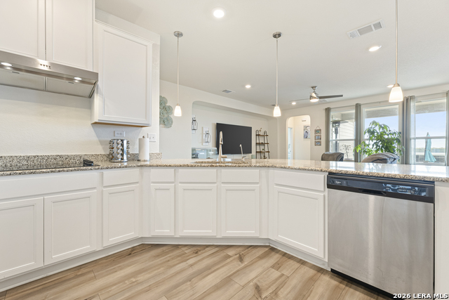 Image 7 of 29 For 417 Cordova Crossing