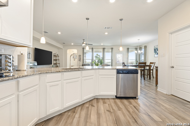 Image 8 of 29 For 417 Cordova Crossing