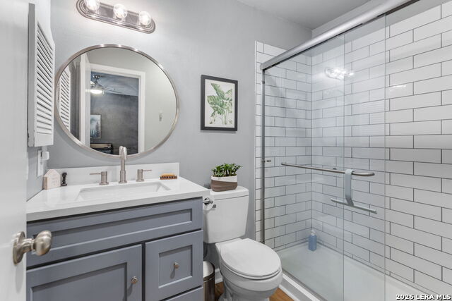 Image 15 of 27 For 5250 Gordon Cooper