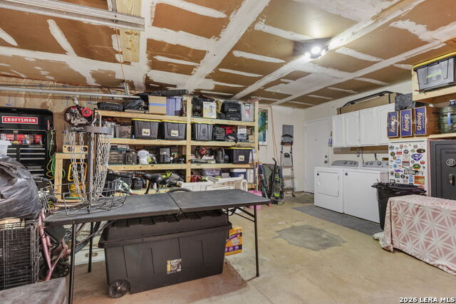 Image 21 of 27 For 5250 Gordon Cooper