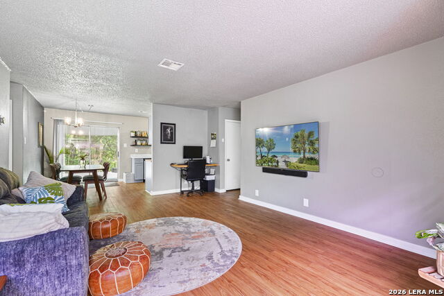 Image 3 of 27 For 5250 Gordon Cooper