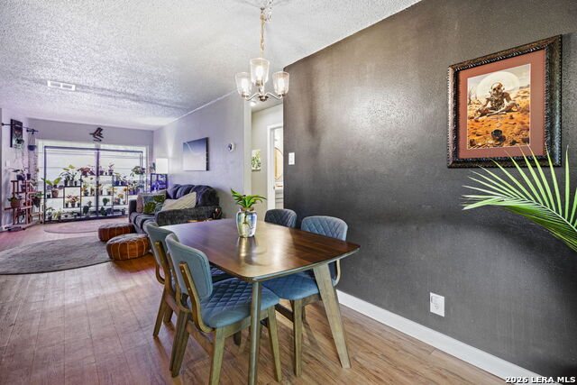 Image 7 of 27 For 5250 Gordon Cooper