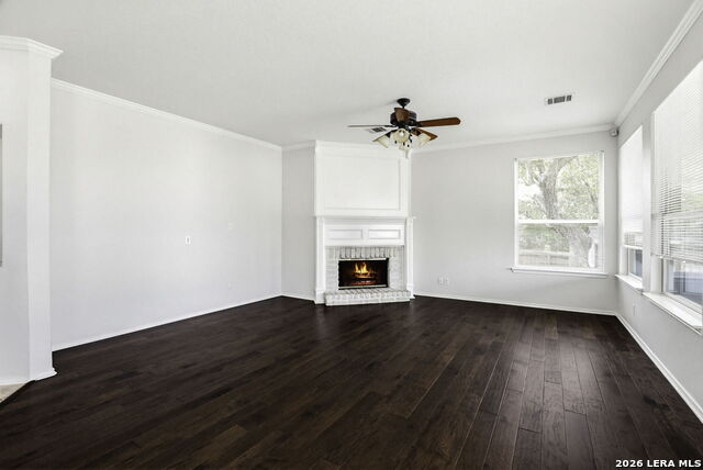 Listing photo id 8 for 4508 Brush Creek