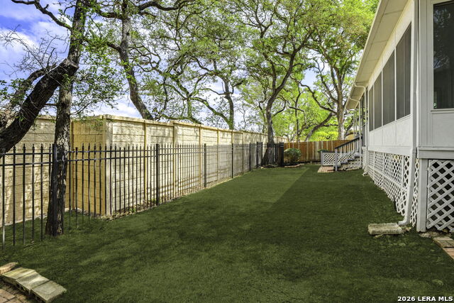 Listing photo id 35 for 4508 Brush Creek