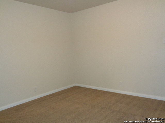 Image 13 of 19 For 24518 Drew Gap