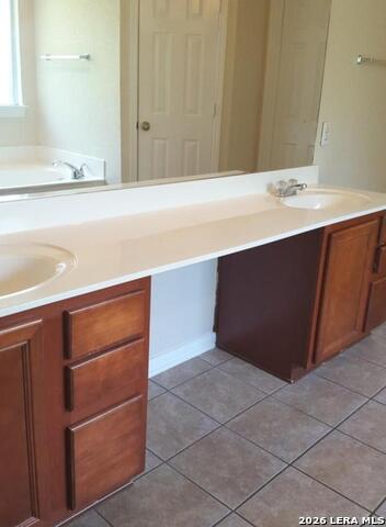 Image 16 of 19 For 24518 Drew Gap