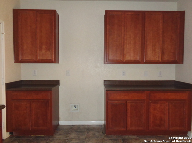 Image 8 of 19 For 24518 Drew Gap