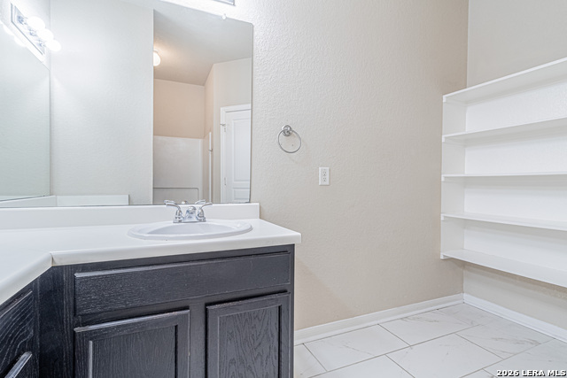 Image 17 of 36 For 12239 Hamlin