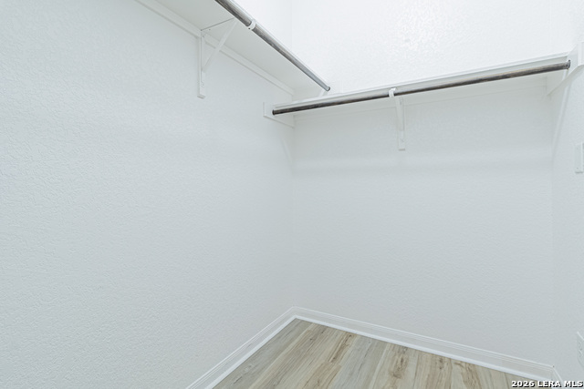 Image 19 of 36 For 12239 Hamlin