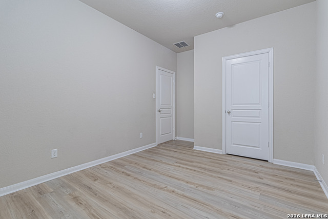 Image 23 of 36 For 12239 Hamlin