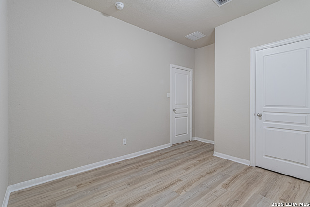 Image 28 of 36 For 12239 Hamlin