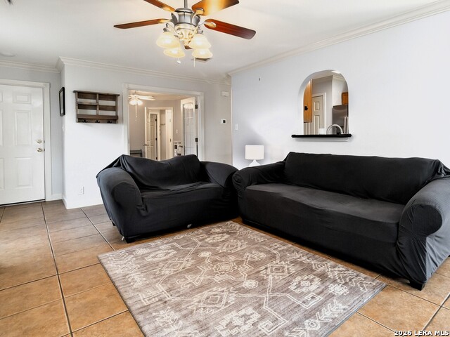 Image 3 of 27 For 9107 Laguna Hls